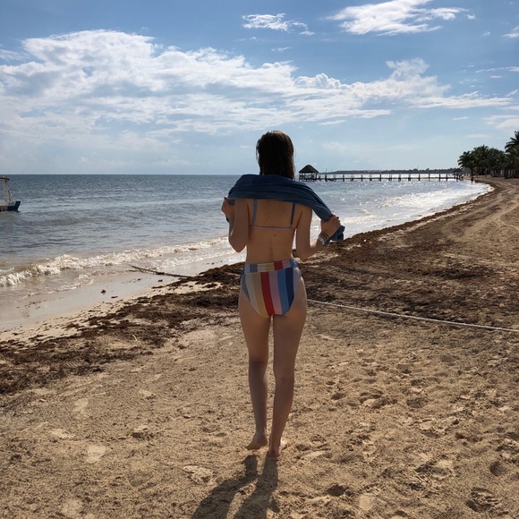 Meet your Posher, Jillian - Picture 1 of 1